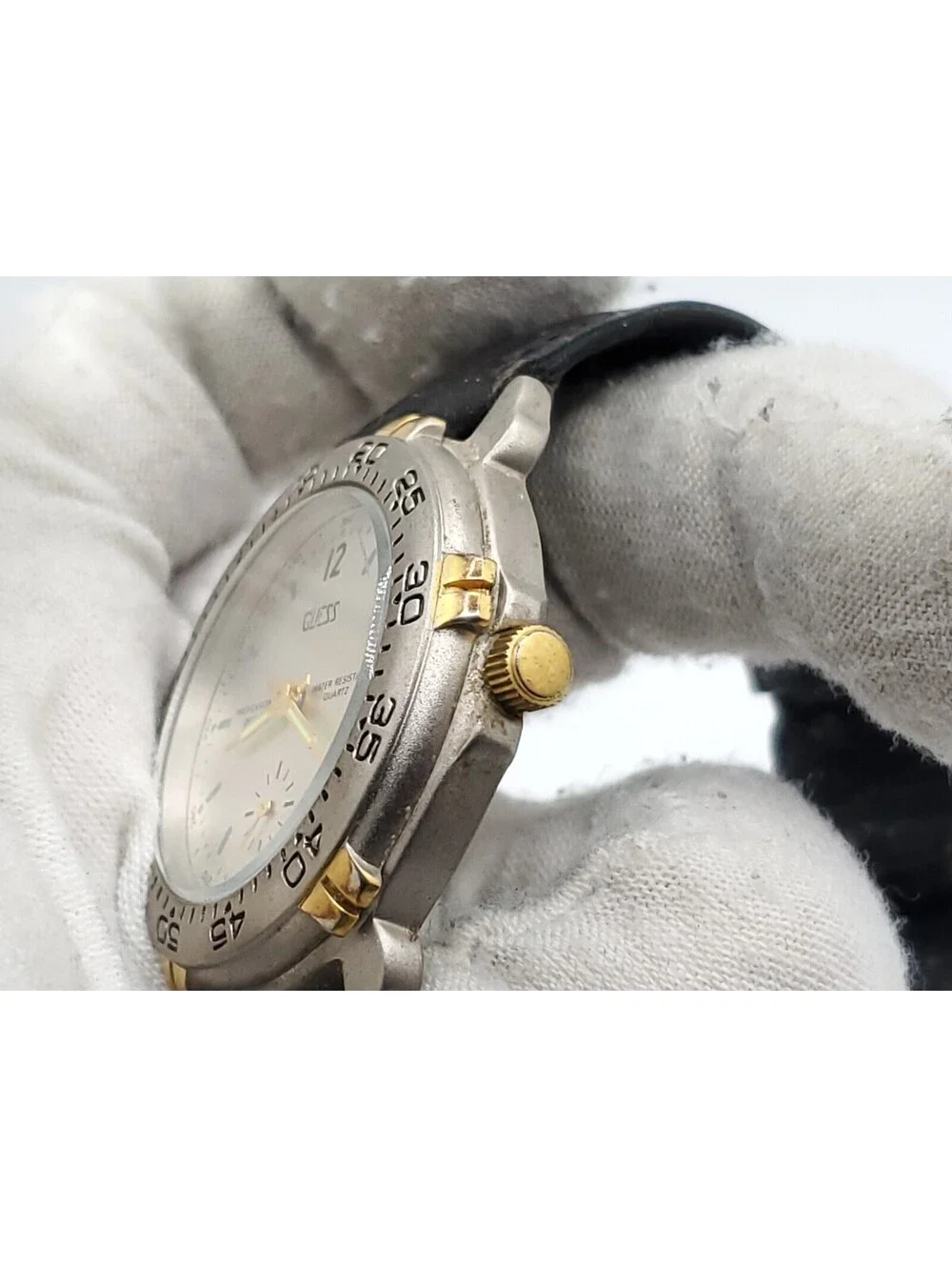 Vintage 1991 Guess Quartz Watch New Battery Diver Style Silver Tone 34mm